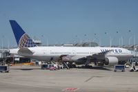 N793UA @ KORD - Boeing 777-200
