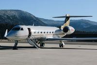 N898CE @ KTVL - 2009 Gulfstream G550 visiting from Las Vegas at South Lake Tahoe Airport, CA. - by Chris Leipelt