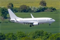 D-AHXE @ EDDR - Boeing 737-7K5 - by Jerzy Maciaszek
