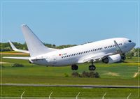 D-AHXE @ EDDR - Boeing 737-7K5 - by Jerzy Maciaszek