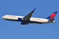 N171DZ @ EHAM - Departure of Delta B763 - by FerryPNL