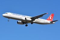 TC-JMN @ EFHK - Turkish A321 on short final to HEL - by FerryPNL
