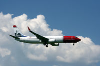 EI-FVP @ EKCH - EI-FVP landing rw 04L - by Erik Oxtorp