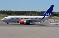 SE-RJS @ ESSA - SAS B737 - by FerryPNL