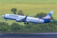 TC-SNP @ EDDR - Boeing 737-8HC - by Jerzy Maciaszek