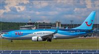 OO-TUK @ EDDR - Boeing 737-86J - by Jerzy Maciaszek