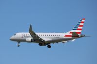 N262NN @ KIND - ERJ 170-200 LR
