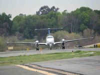 N841UP @ 1938 - Taxiing
