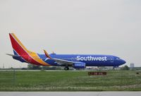 N8685B @ KMKE - Boeing 737-800 - by Mark Pasqualino