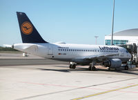 D-AIBG @ LKPR - Praha 13.5.2018 - by leo larsen