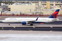 N685DA @ KPHX - No comment. - by Dave Turpie