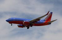 N706SW @ KLAS - Boeing 737-700 - by Mark Pasqualino