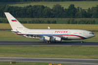 RA-96023 @ VIE - Russia - Government Ilyushin 96 - by Thomas Ramgraber