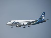 N196SY @ 3607 - Landing