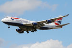 G-BNLK @ EGLL - On short final - by Robert Kearney