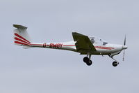 G-BWGY @ X3CX - Landing at Northrepps. - by Graham Reeve