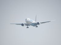 N359AZ @ 3607 - Landing - by Canonman