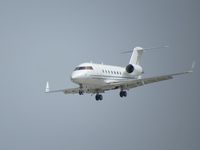N276GC @ 3607 - Landing - by Canonman