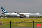 B-LRA @ EIDW - Lining up r/w 10 - by Robert Kearney