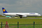 D-AIRH @ EIDW - Lining up r/w 10 - by Robert Kearney