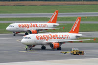 G-EZBD @ VIE - easyJet Airline Airbus A319 - by Thomas Ramgraber