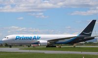 N1427A @ KABE - Boeing 767-300 - by Mark Pasqualino