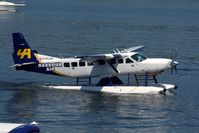 C-FLHA @ CYHC - Vancouver Coal Harbour Seaplane Terminal - by Manuel Vieira Ribeiro