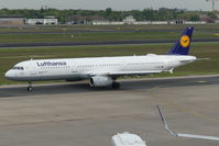 D-AIRF @ EDDT - Lufthansa - by Jan Buisman