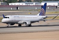 N128SY @ KBOI - Take off on RWY 10L.