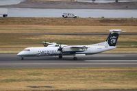 N429QX @ KPDX - DHC-8-402