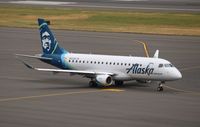 N622QX @ KPDX - ERJ 170-200 LR
