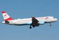 OE-LBV @ ESSA - Austrian Airlines - by Jan Buisman