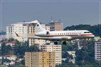 14 04 @ EDDR - Bombardier BD-700-1A11 Global Express - by Jerzy Maciaszek