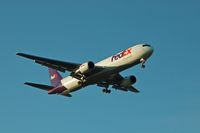 N158FE @ YVR - FX142 from Memphis - by Manuel Vieira Ribeiro