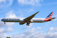 N718AN @ EGLL - N718AN @ London-Heathrow Intl. Airport
