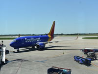 N7867A @ KMCI - Seen at Kansas City International Airport - by Daniel Metcalf