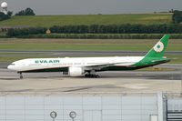 B-16710 @ VIE - Eva Air Boeing 777-300 - by Thomas Ramgraber