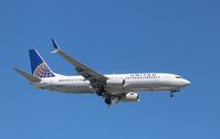 N35260 @ KSNA - Boeing 737-800