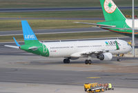 OE-LCR @ LOWW - Level A321