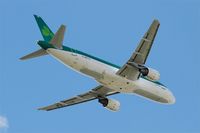 EI-DEB @ LFBD - Airbus A320-214, Take off rwy 05, Bordeaux-Mérignac airport (LFBD-BOD) - by Yves-Q