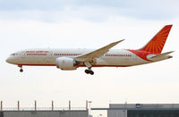 VT-NAC @ CPH - Copenhagen 10.7.2018 L/D R-22R - by leo larsen