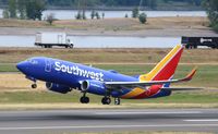 N909WN @ KPDX - Boeing 737-700 - by Mark Pasqualino