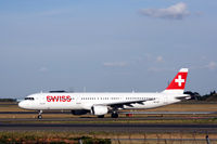 HB-IOF @ EKCH - HB-IOF landed rw 04L - by Erik Oxtorp