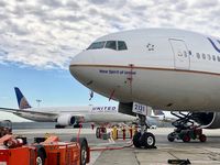 N2331U @ KSFO - SFO 2018. - by Clayton Eddy