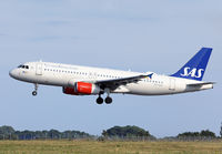 OY-KAS @ CPH - Copenhagen 12.7.2018 L/D R-04L - by leo larsen