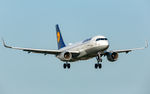 D-AIUP @ EDDF - on final RW07L - by Friedrich Becker