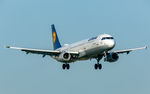 D-AIDG @ EDDF - on final RW07L - by Friedrich Becker