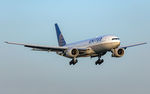N220UA @ EDDF - on final RW07L - by Friedrich Becker
