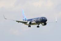 OO-JAF @ LFRB - Boeing 737-8K5, On final rwy 25L, Brest-Bretagne airport (LFRB-BES) - by Yves-Q