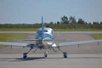 N82MV @ SUAA - Taxiway Aeropuerto Ángel S. Adami - Uruguay - by Aeronaves CX